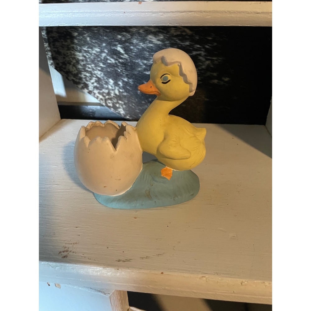 Vintage Ceramic Duckling Hatching Egg Planter‎ Easter Spring Decor Cute
